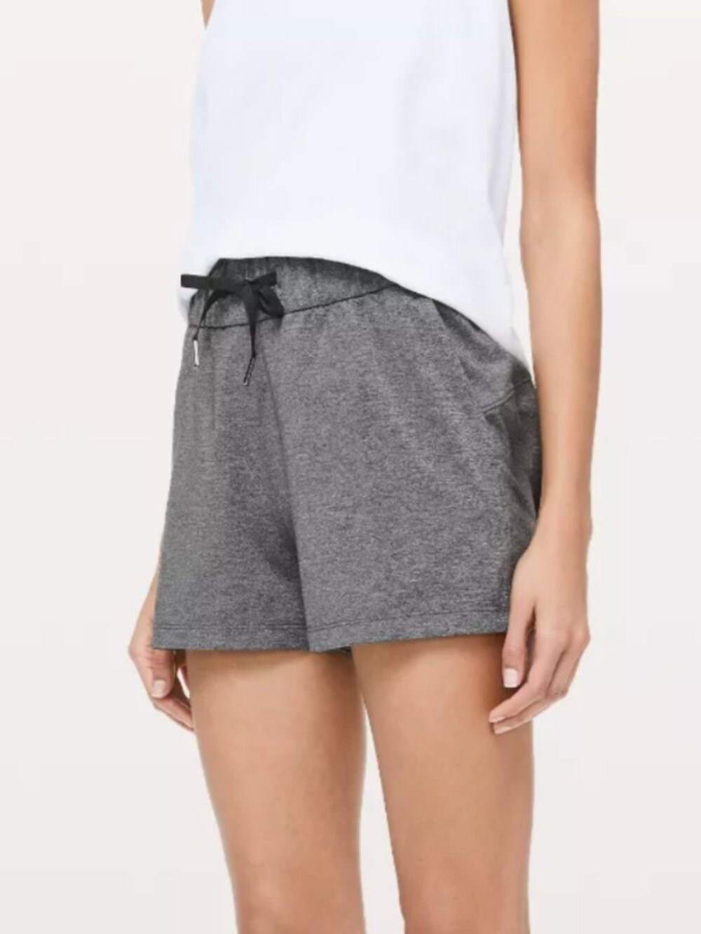 Lululemon On The Fly Short in Grey - Size 4
